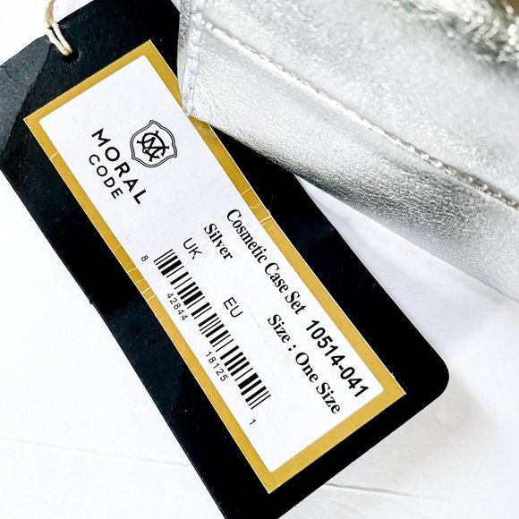 Moral Code Silver Leather Cosmetic Case - Picture 3 of 6